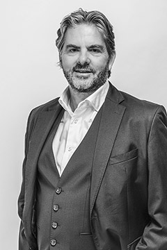 Pascal Pesin, Commissaire de justice à Nice